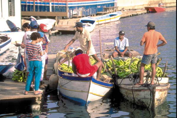 Honduras, tres mundos por descubrir y explorar