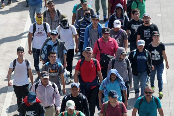 Más de 6,000 migrantes hondureños de caravana han retornado al país