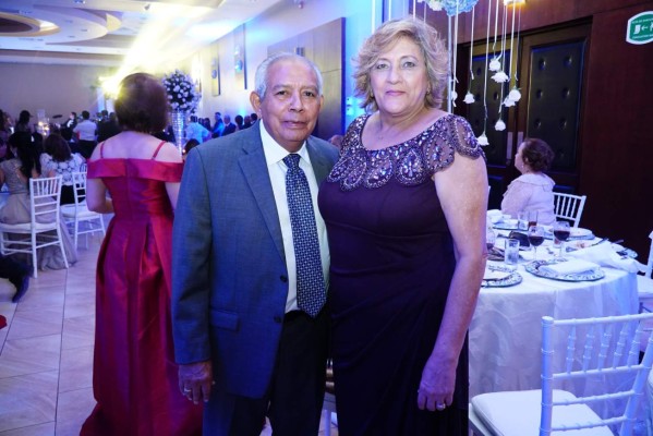 Boda de Alex Andino y Cristina Thiebaud