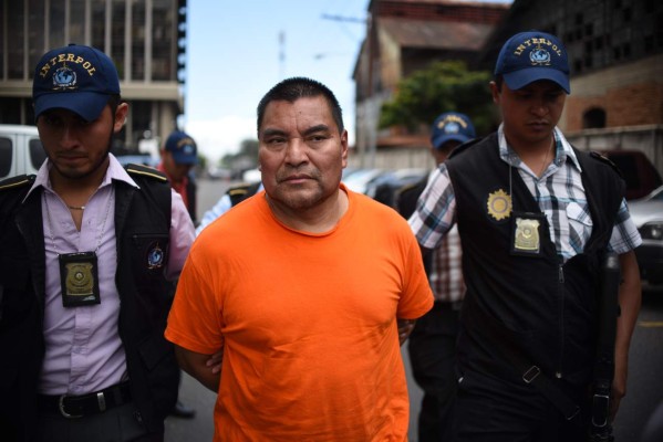 EUA extradita a soldado guatemalteco acusado de masacre durante guerra civil