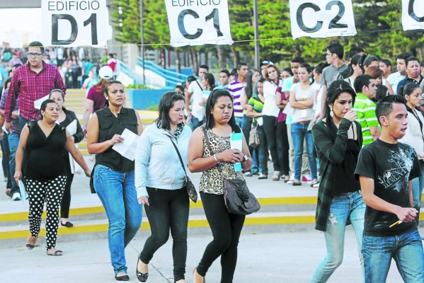 Unah aplicará segunda prueba este domingo