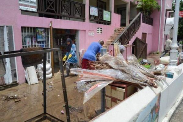 Harvey se disipa, pero dejará lluvias en Honduras