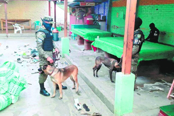 Hay un descontrol total en los centros penales hondureños