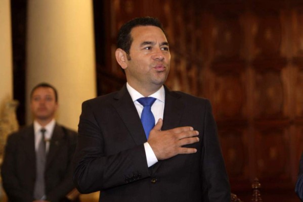 Jimmy Morales evita hablar de genocidio en Guatemala