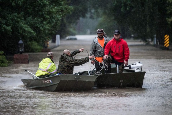 Estados Unidos en alerta por las peores lluvias en años