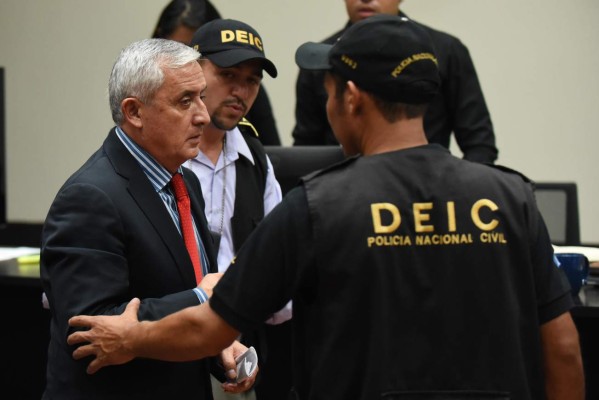 Dictan prisión provisional para Otto Pérez en Guatemala