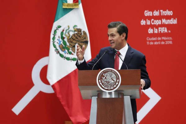 El presidente Peña Nieto espera que México sea campeón mundial de fútbol