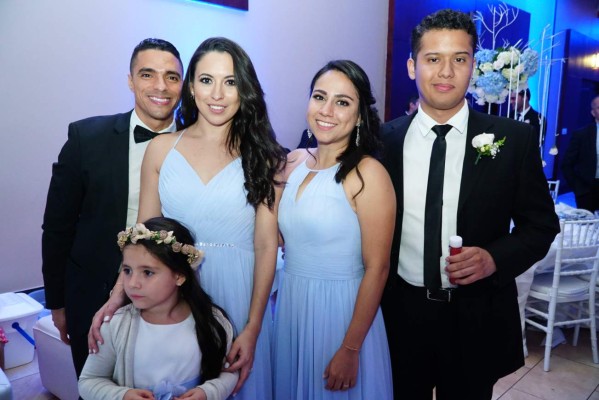 Boda de Alex Andino y Cristina Thiebaud
