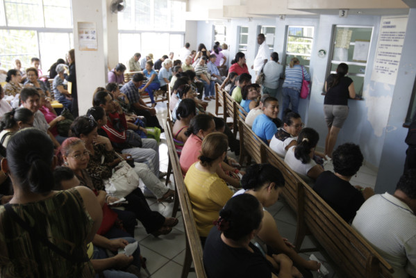 Congreso aprueba elevar a $1,000 millones los bonos soberanos