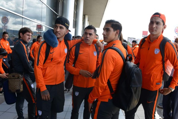 El Pachuca llegó con sus figuras y listos para la batalla ante Olimpia