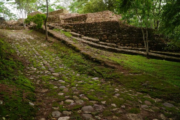 El 90% de la ciudad maya en Copán Ruinas sigue oculta