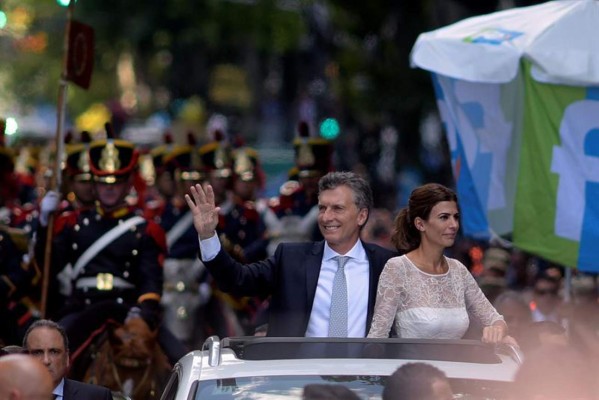 Macri llama a 'aprender el arte del acuerdo'