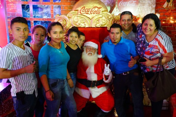 Sampedranos viven al máximo la Navidad