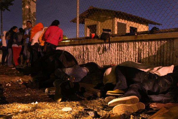 Desempleados abarrotan Secretaría del Trabajo