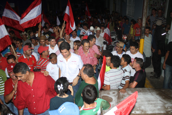 Mauricio Villeda: 'Por 4 monedas traicionaron a su partido”