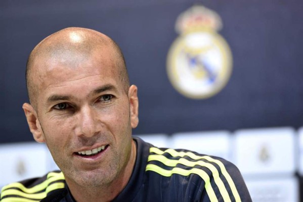 Zidane: 'No soy el mejor entrenador del mundo, pero tampoco el peor'