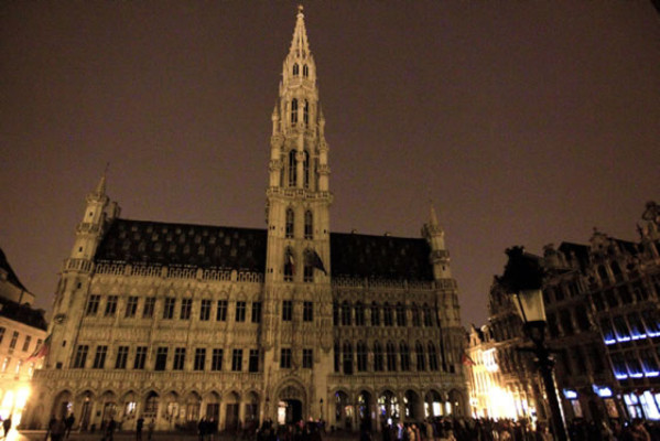 Honduras dará hoy una hora al planeta