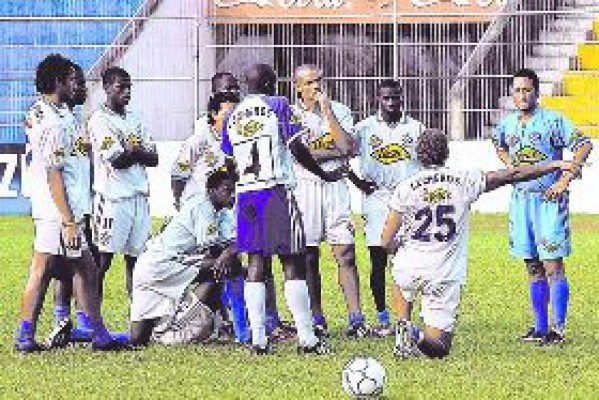 Victoria busca variantes en su oncena