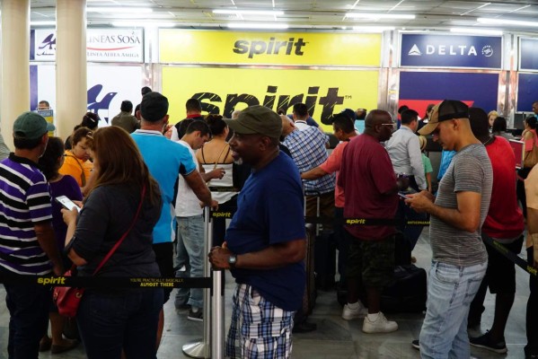 Avianca cierra sus centros de servicio en Honduras por crisis tras elecciones