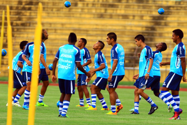 Honduras calienta motores