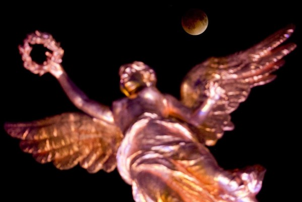 La luna sangrienta se movió por América