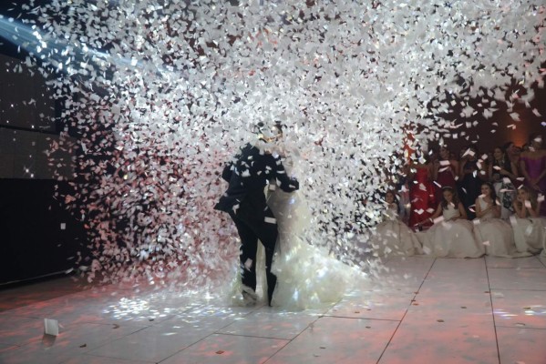 Boda de Sophie Andonie y Roberto Facussé