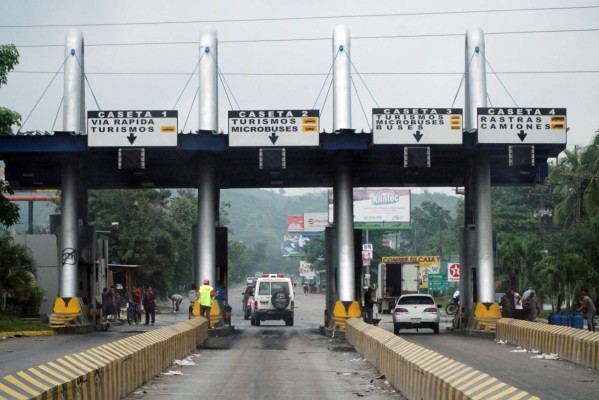 Más de 60 millones de lempiras en pérdidas por quema de peajes
