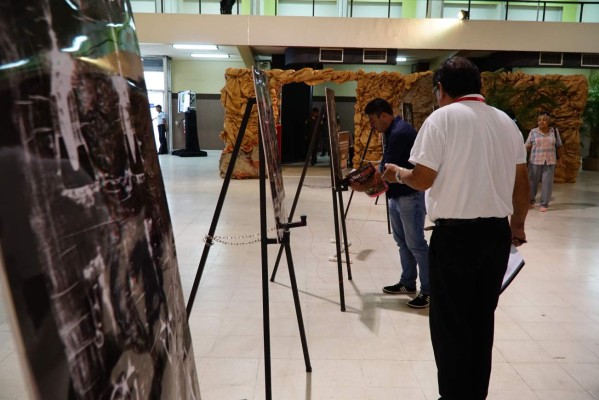 Unas 35 mil personas han visto la réplica de la Sábana Santa