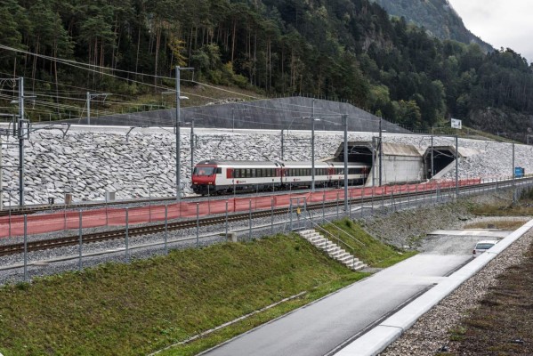 El túnel más largo del mundo está en Suiza