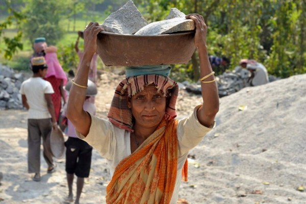 Mujer gana más presencia en el agro