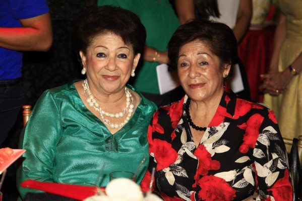 María Fernanda Bendeck despide su soltería