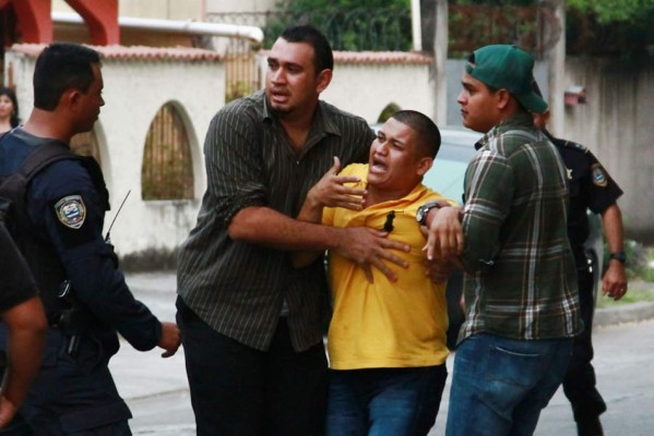 Acribillan a empresario, su esposa y un empleado en San Pedro Sula