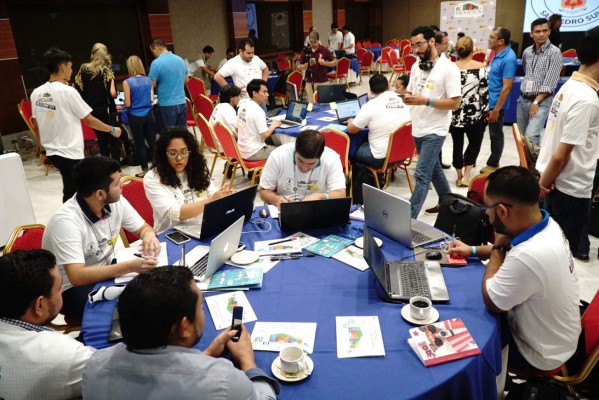 Una App para agilizar el paso en los peajes figura en el ‘Reto Smart City’