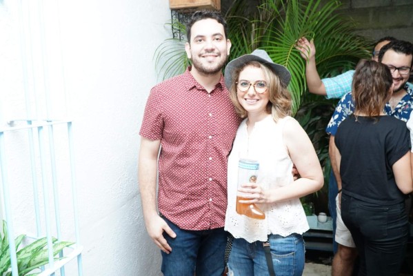 Oktoberfest de Limón Coffee Shop and Beergarden