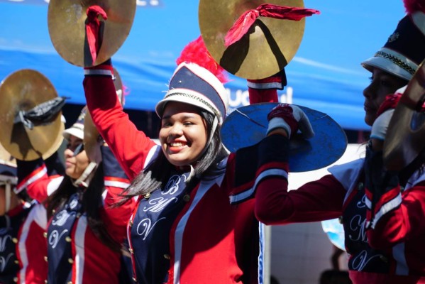Banda del José Cecilio del Valle gana primer lugar en el Ceufest
