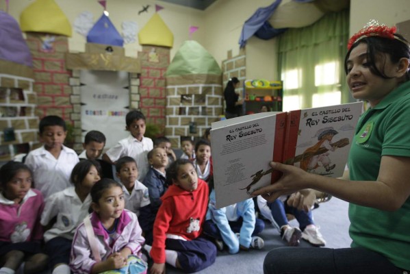 Arranca en Tegucigalpa primer Congreso de Lectoescritura