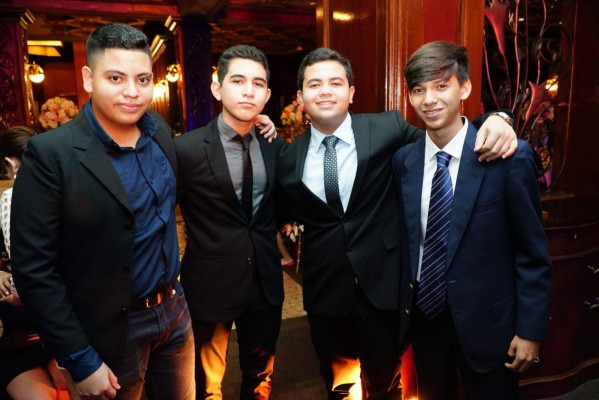 Quince años de Stephanie Milla Monterola