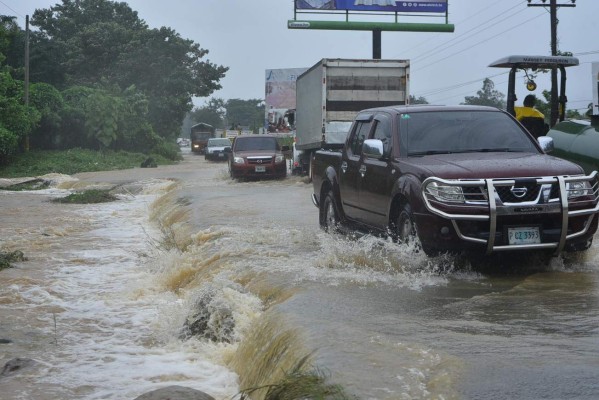 Temporal revive el fantasma del Mitch en aldeas de Santa Rosa de Aguán