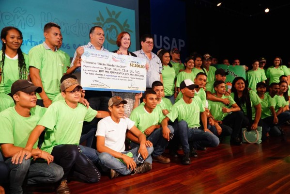 Colegio de Ilama gana el Sueño Hondureño 2017
