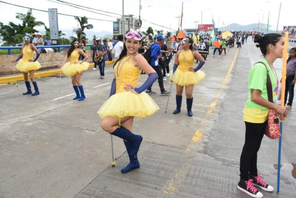 Tegucigalpa celebra 439 años de fundación con carnaval