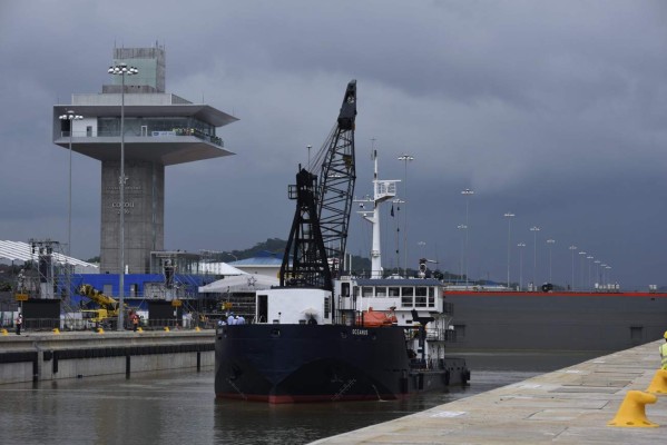 Listo nuevo canal de Panamá para su inauguración