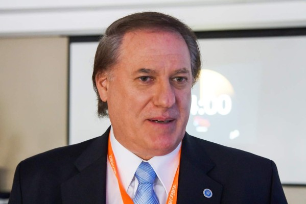 La úlcera genital es causada por el herpes simple