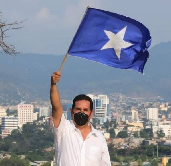 Antonio Rivera Callejas. Es diputado del Congreso Nacional desde 2006, por lo que busca ser congresista por quinta vez. Forma parte del movimiento Unidad y Esperanza.