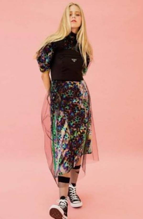 Pese a su corta edad, Loreto no cesa de trabajar y ya se encuentra grabando la película Todas las pecas del mundo.