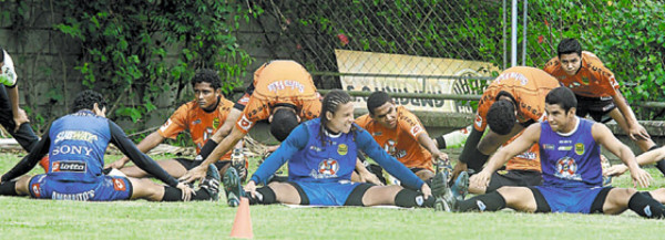 Quieren golear al León