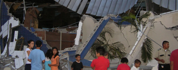Al menos 6 muertos por sismo en Honduras