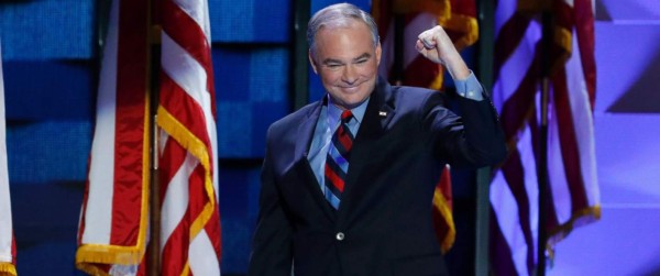 Tim Kaine y Mike Pence se miden en debate de Vicepresidencia