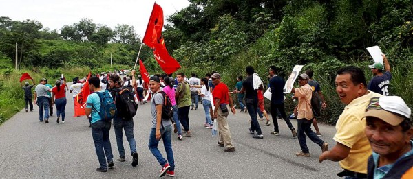 Vandalismo y caos en protestas de la Alianza