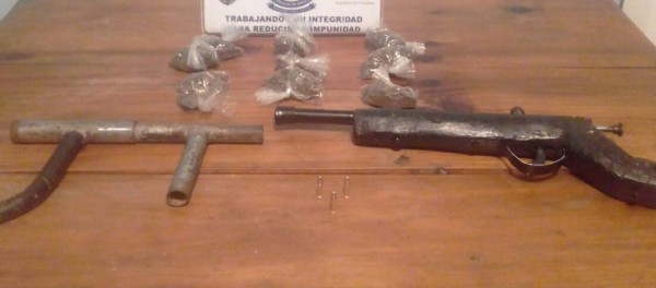 Caen con marihuana y armas artesanales en Taulabé, Comayagua