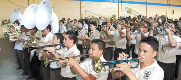 Patria de La Lima demuestra su supremacía